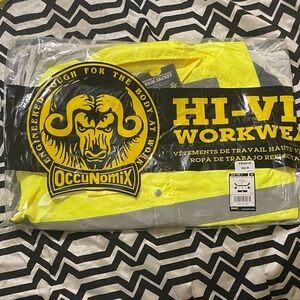 OccuNomix Class 3 High-Vis
Breathable Rain Jacket - LUX-TJR